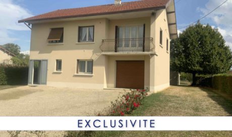 Maison avec de l'espace extérieur proche de Montrevel-en-Bresse 01340