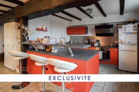 Vente maison de village en duplex à Attignat